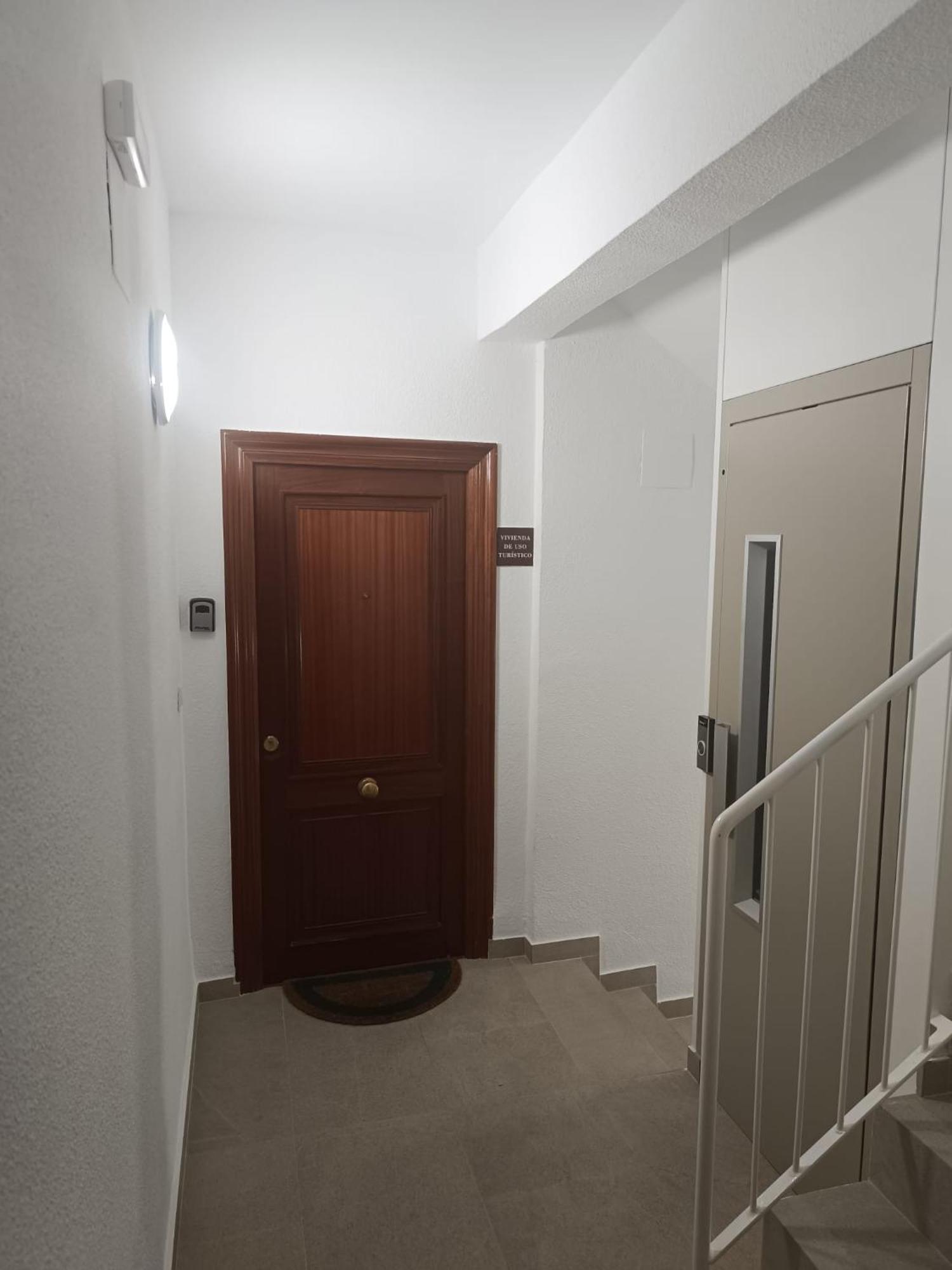 Apartamento Gallarza Con Parking エスカライ エクステリア 写真